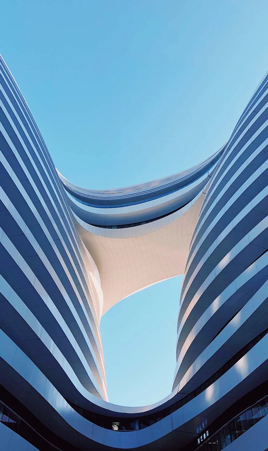 Sky Hotel - 旺财28